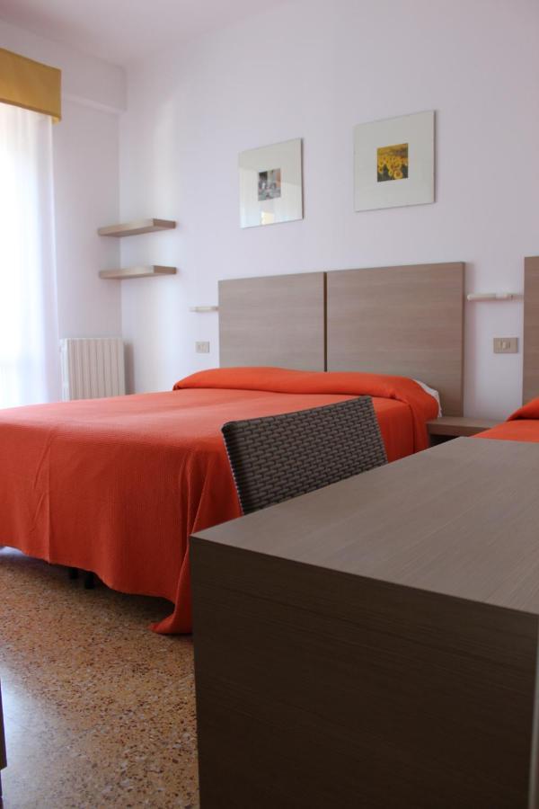 Pensione Licia Senigallia Exterior photo